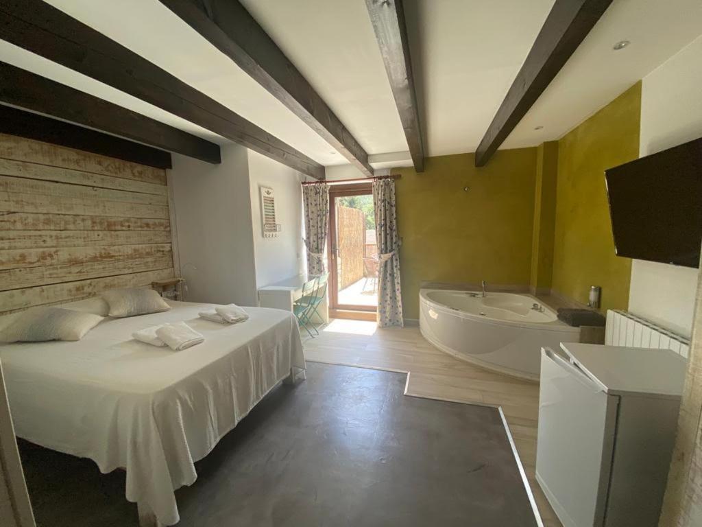 Boi Romanic Suites Barruera Exterior foto